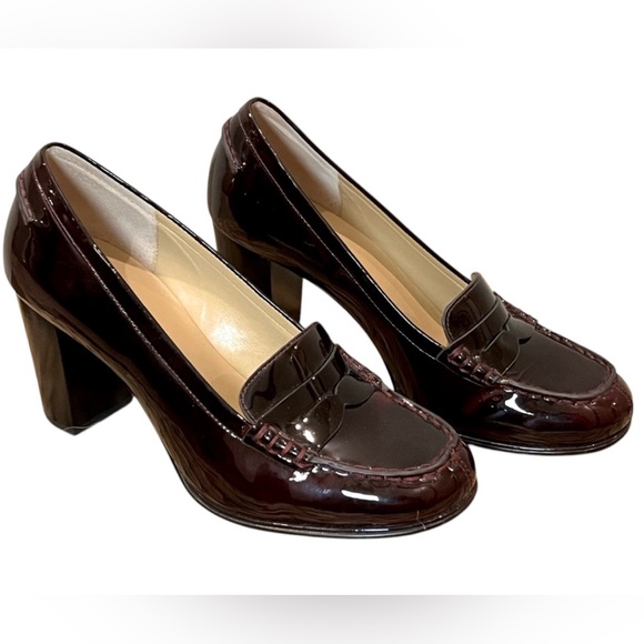 MICHAEL KORS patent leather block heel loafers 🩷🖤 - Picture 1 of 6